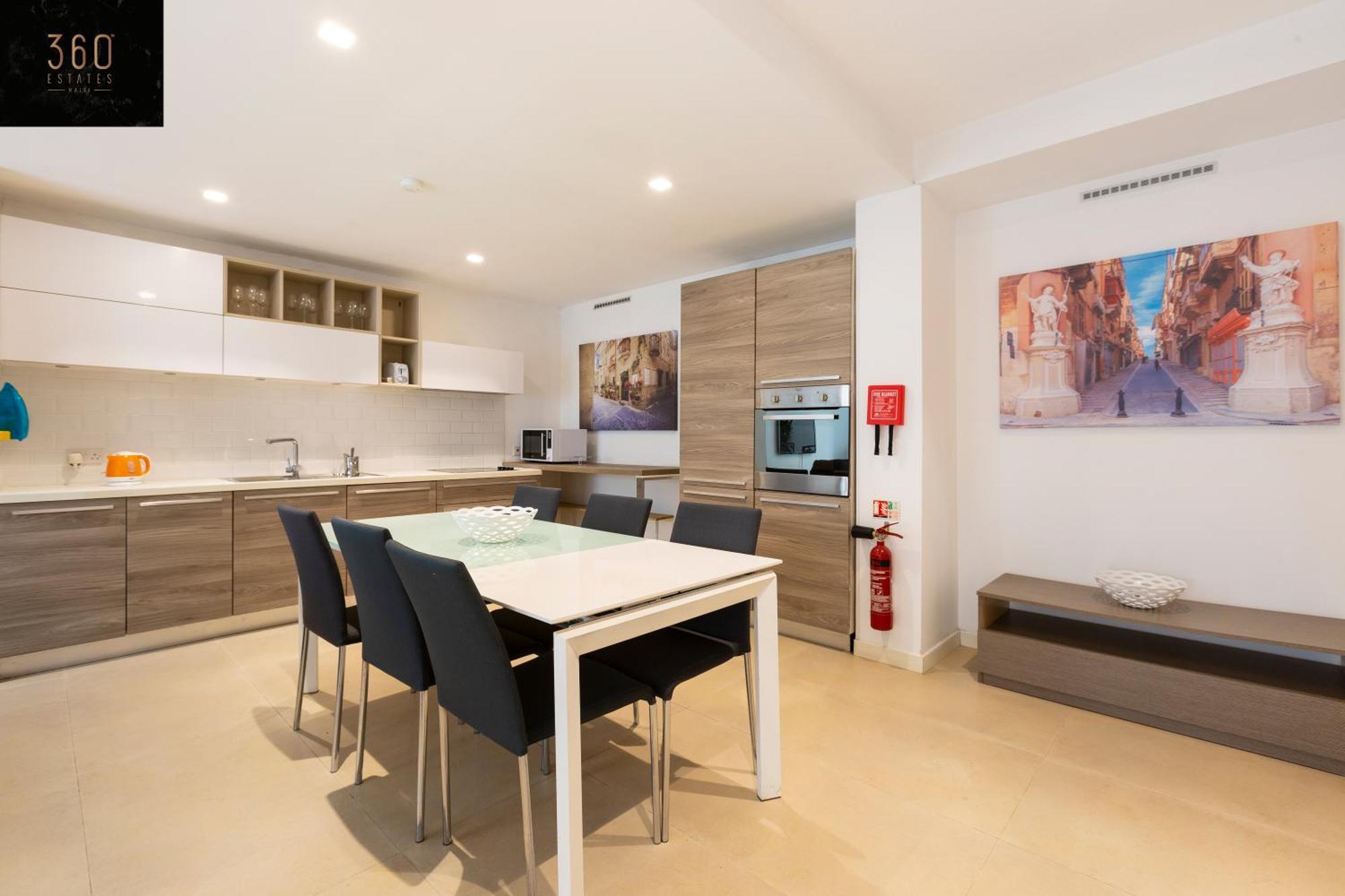 4Br Home In Prime Location Just Off The Promenade By 360 Estates Sliema Exteriör bild