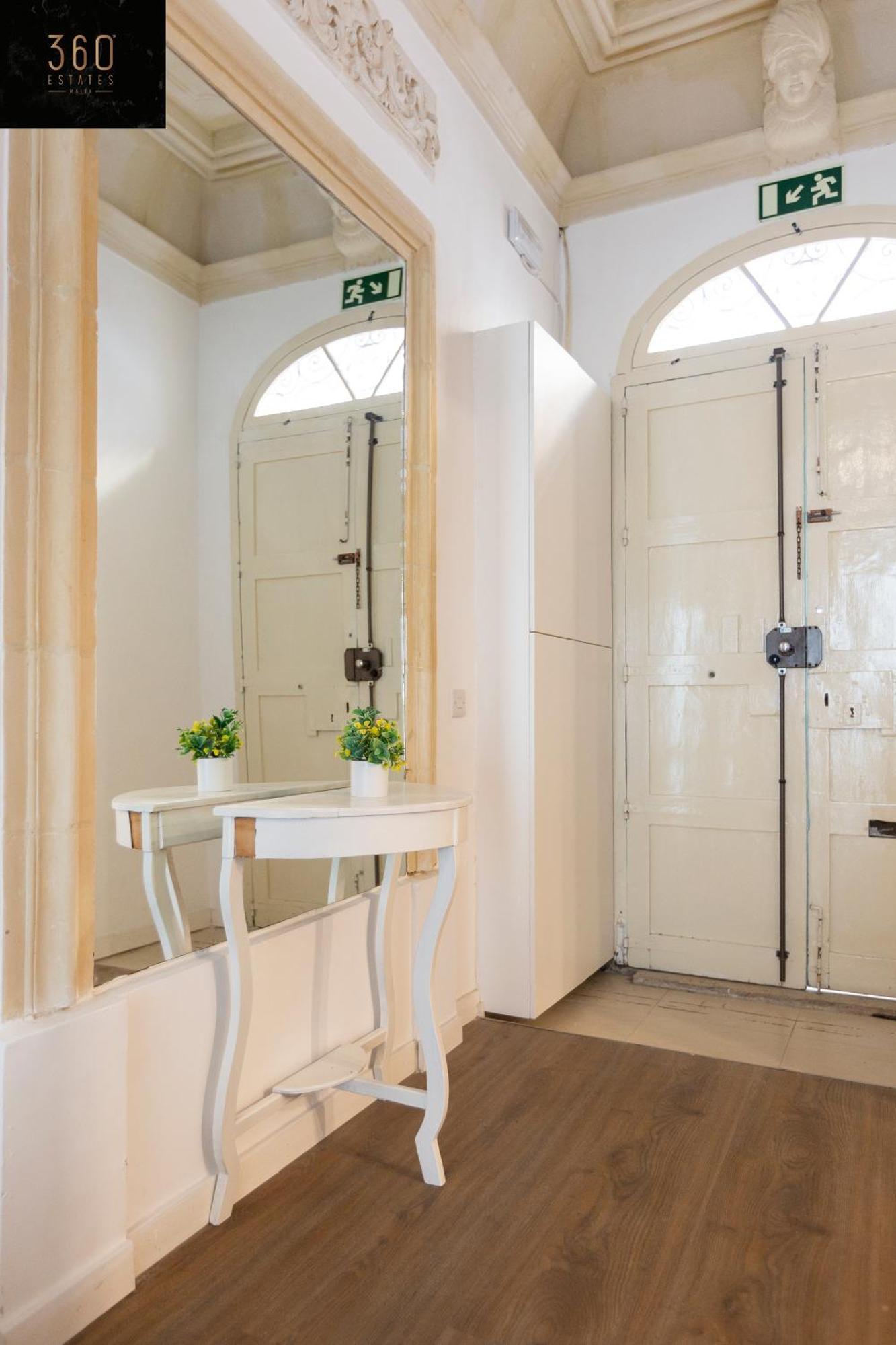 4Br Home In Prime Location Just Off The Promenade By 360 Estates Sliema Exteriör bild