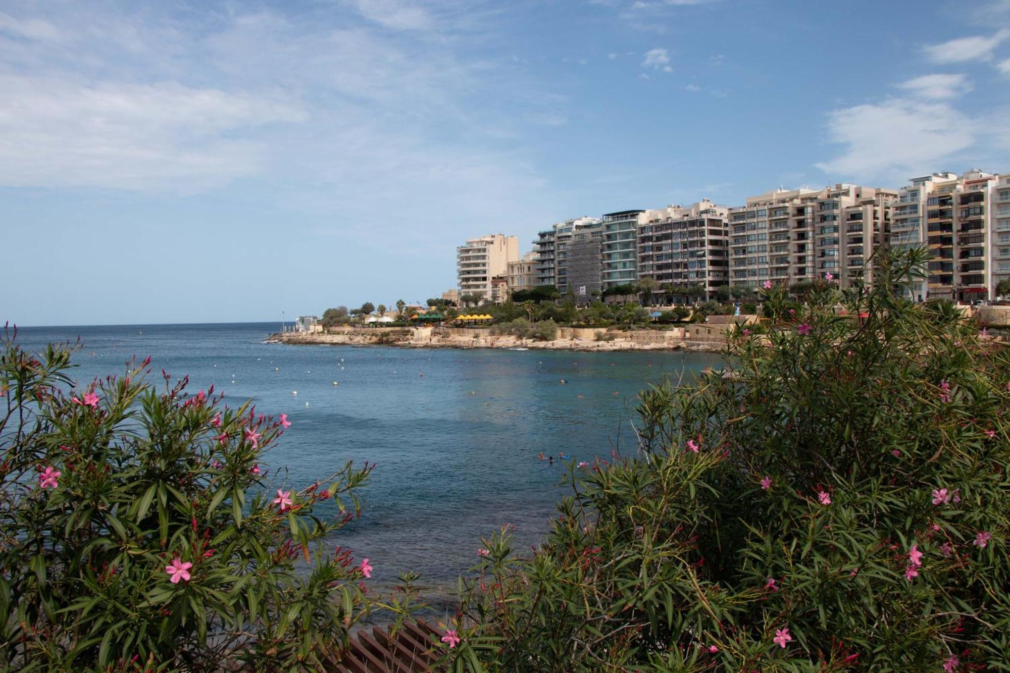 4Br Home In Prime Location Just Off The Promenade By 360 Estates Sliema Exteriör bild