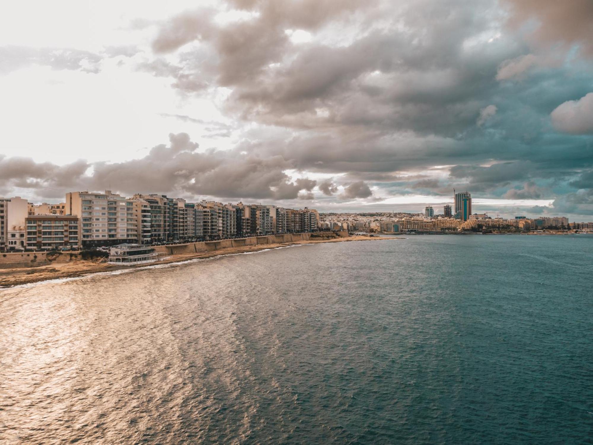 4Br Home In Prime Location Just Off The Promenade By 360 Estates Sliema Exteriör bild